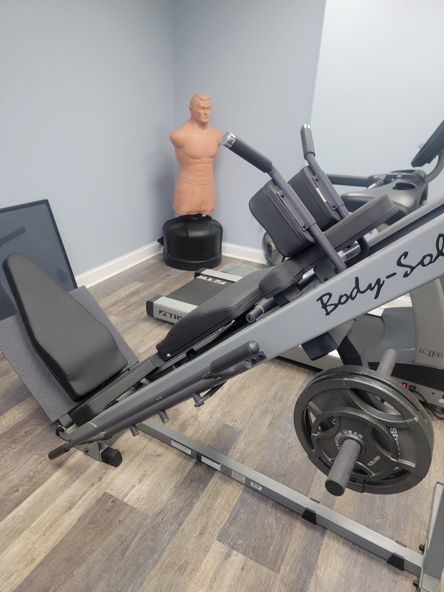 COMMERCIAL GYM EQUIPMENT PACKAGE Pickup in Joliet, IL | $12,000 Value | $9700 Package Price | Financing Available