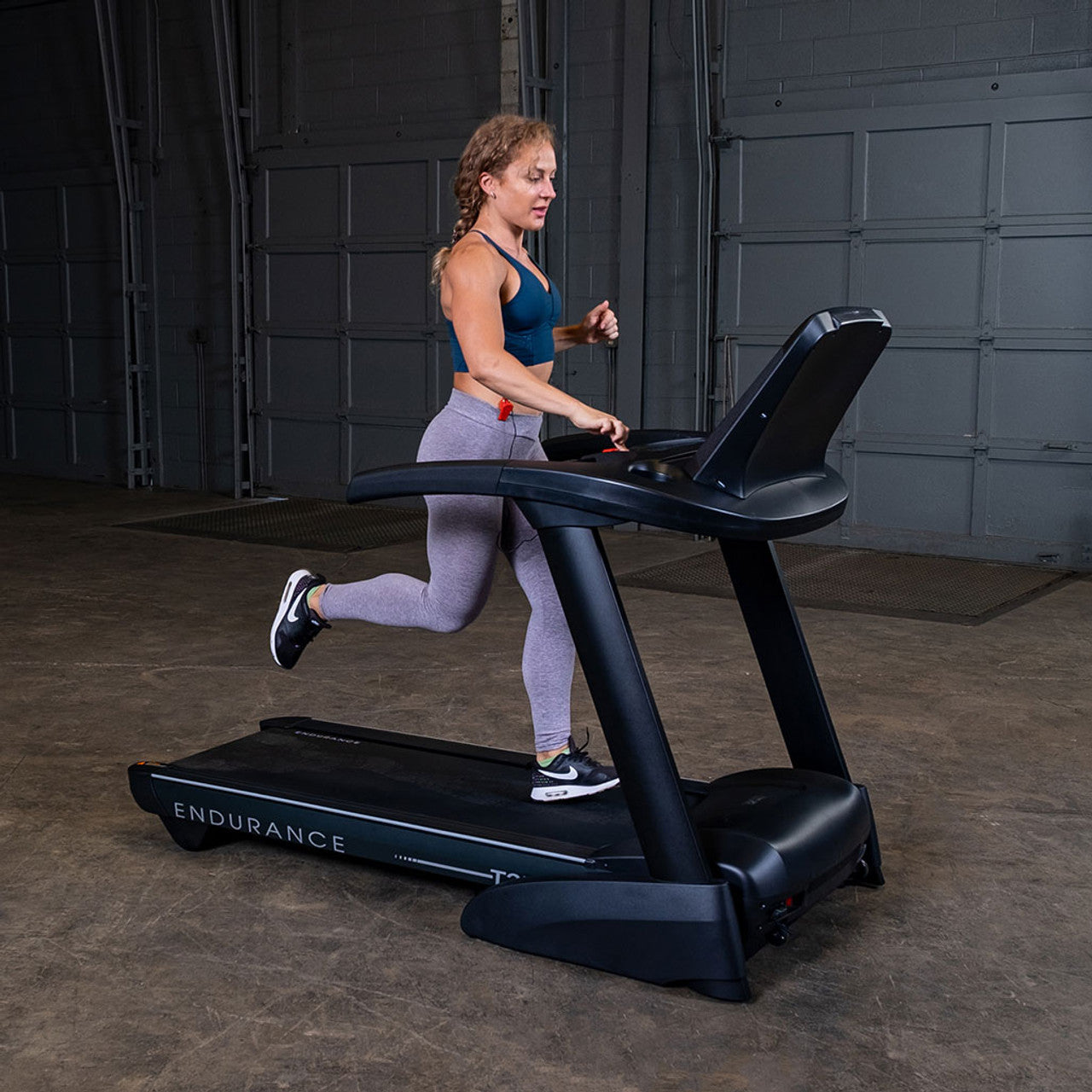 Body-Solid (T25) Foldable Incline Treadmill for Jogging & Walking, 400lbs. Weight Capacity, 4 HP Electric Motor Running Machine with Anti-Static Carbon Woven Belt, Speed Range 1-10 mph, Black