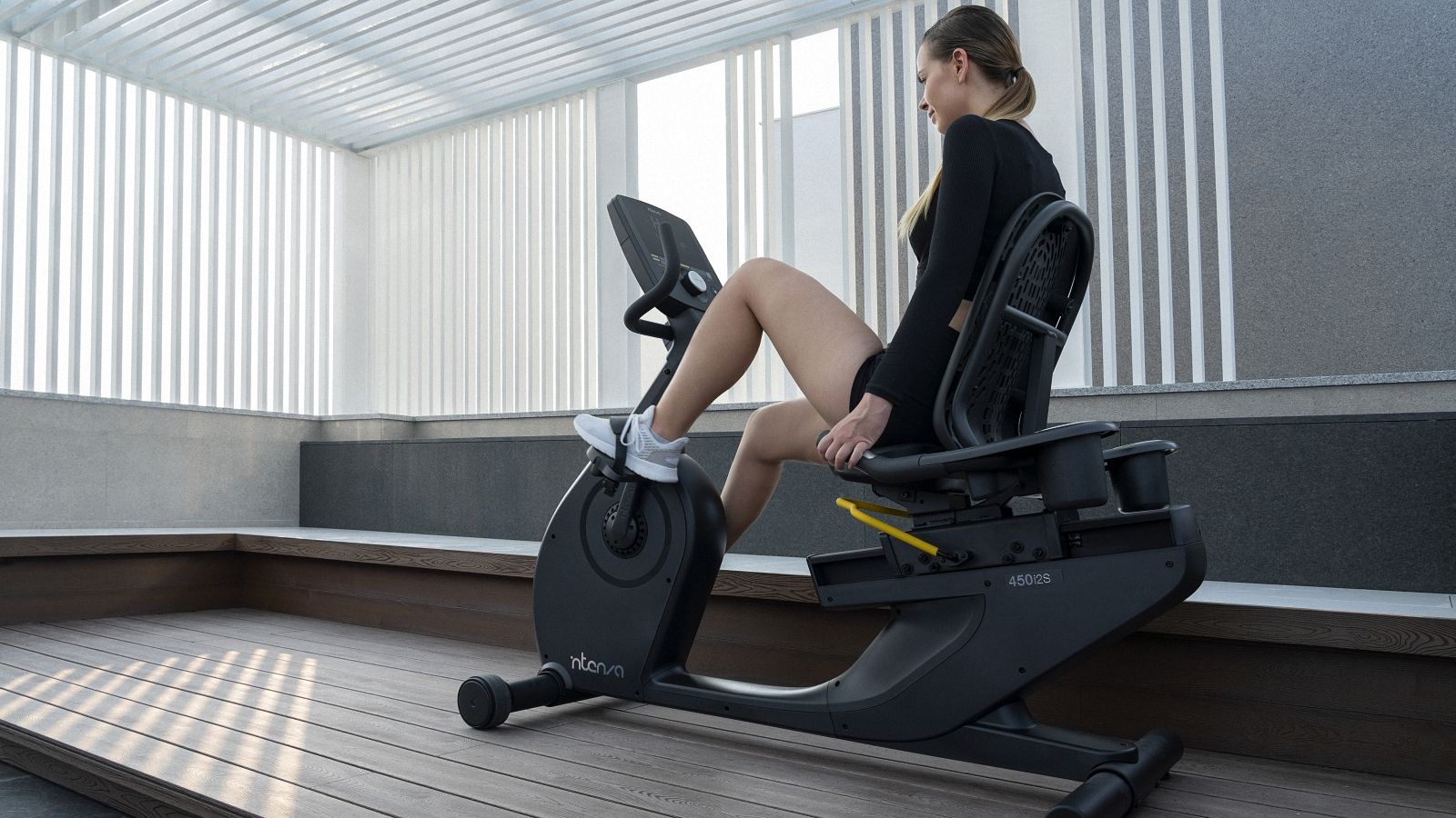 🔥 TRADE SHOW SHOWSTOPPER — NOW AVAILABLE AT A SHOW-SPECIAL PRICE 🔥 Intenza Fitness