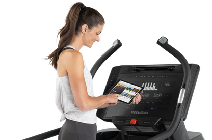 Freemotion SMARTSERIES™ i10.9b Incline Trainer