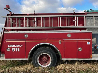 1988 PIERCE FIRE TRUCK